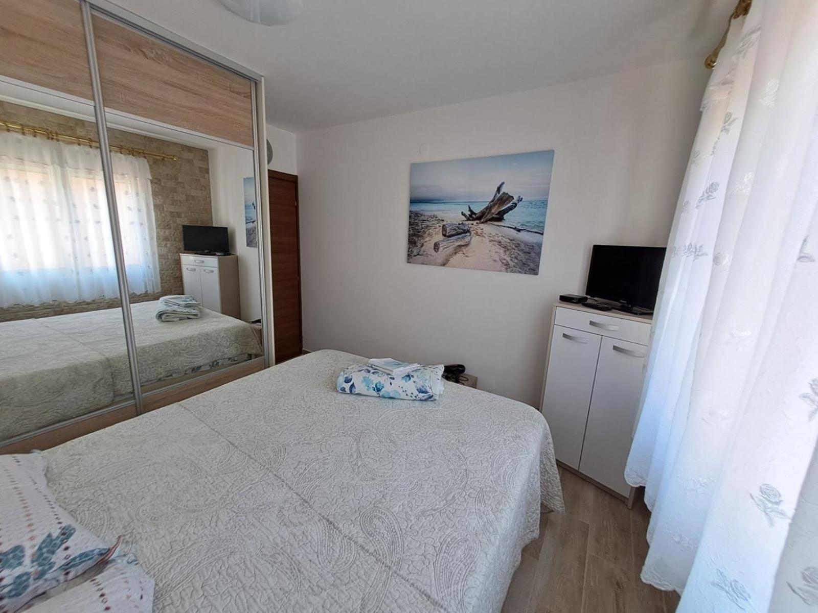 Apartment Dragana