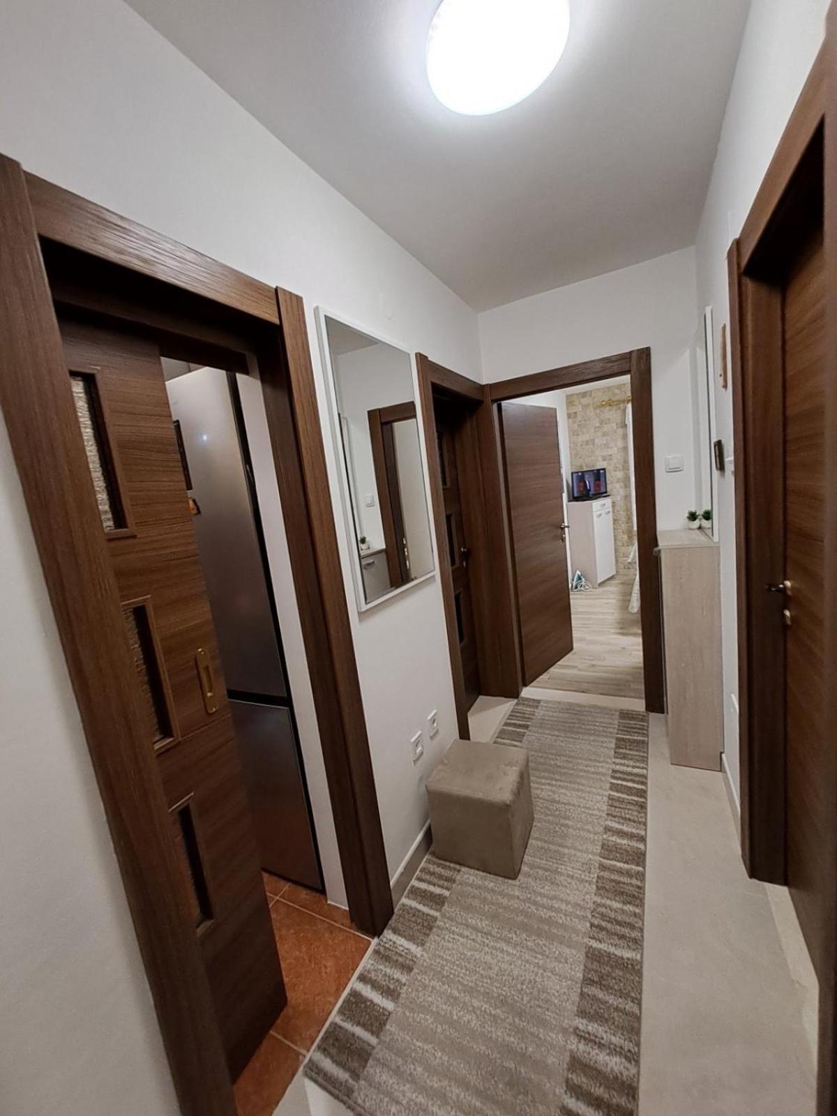 Dragana Apartment *